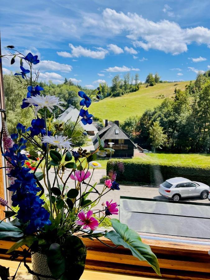 Hotel Sonnenberg Garni Hinterzarten Eksteriør billede