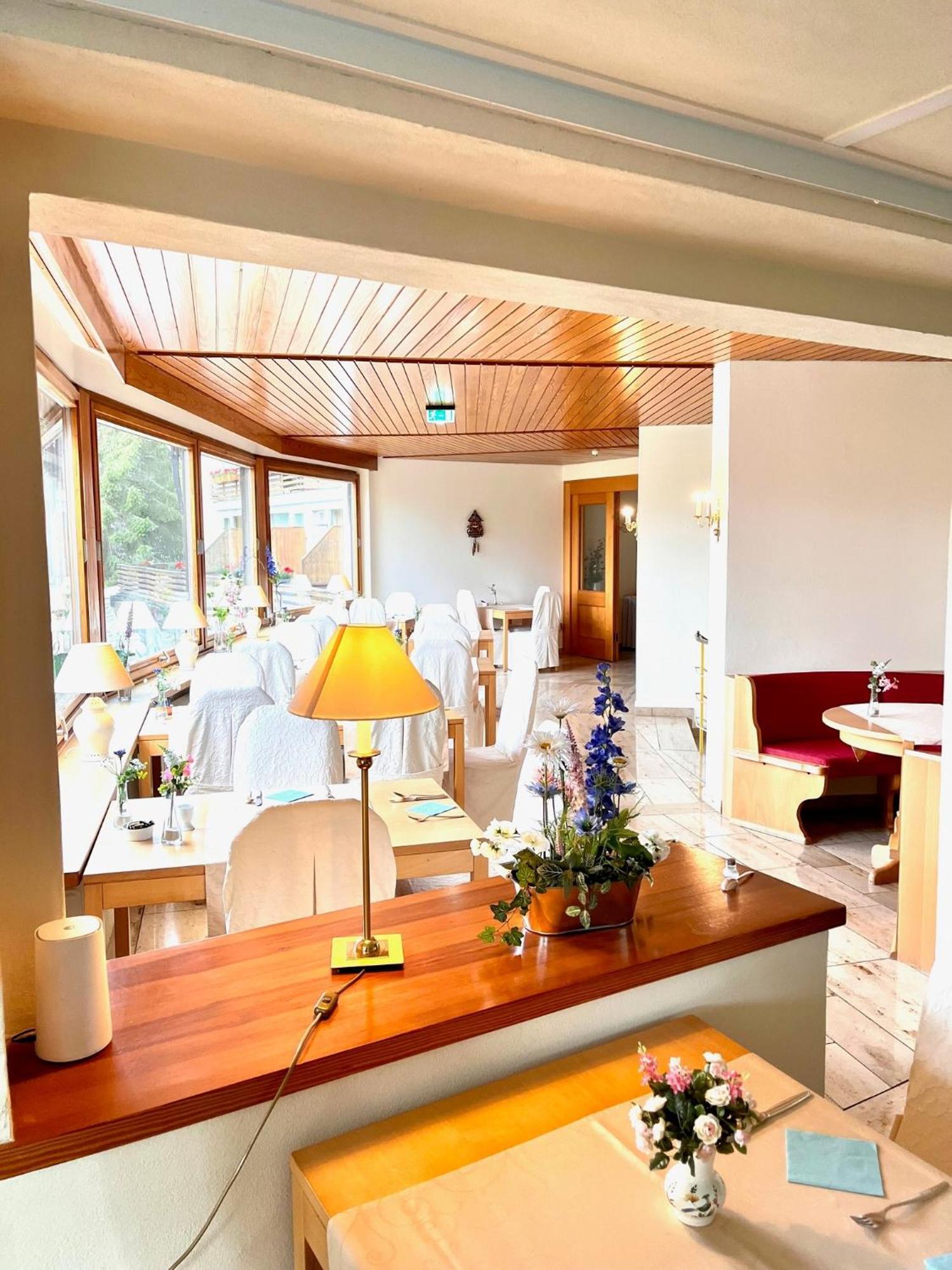 Hotel Sonnenberg Garni Hinterzarten Eksteriør billede
